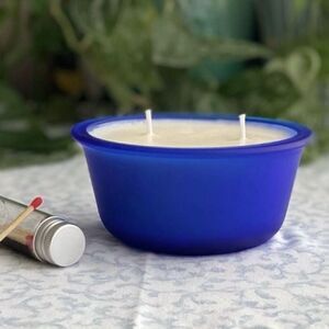 Anchor Hocking Frosted Cobalt Blue Dish Hand Poured Fresh Linen Scented Soy Cand